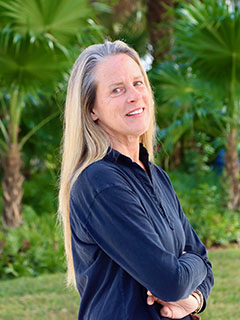 Christie Vila